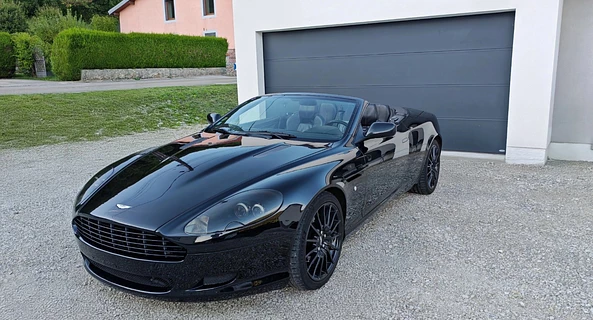 location-ASTON MARTIN-Jougne-roadstr