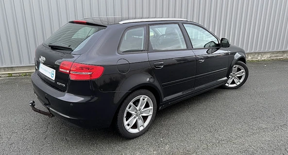 location-AUDI-La Rochelle-roadstr