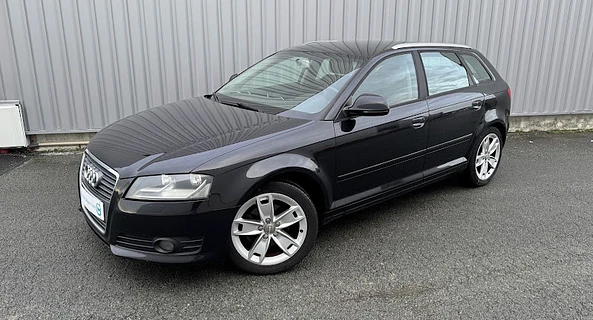 location-AUDI-La Rochelle-roadstr