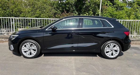 location-AUDI-Nanterre-roadstr