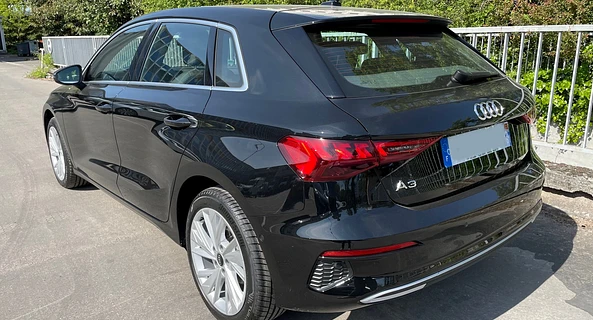 location-AUDI-Nanterre-roadstr