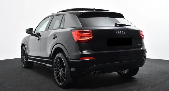 location-AUDI-Figari-roadstr