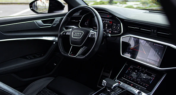 location-AUDI-Enghien-les-Bains-roadstr