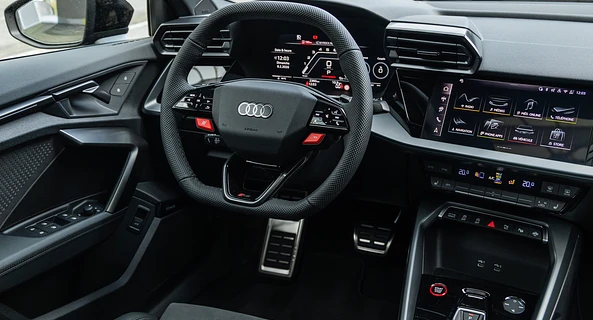 location-AUDI-Lille-roadstr