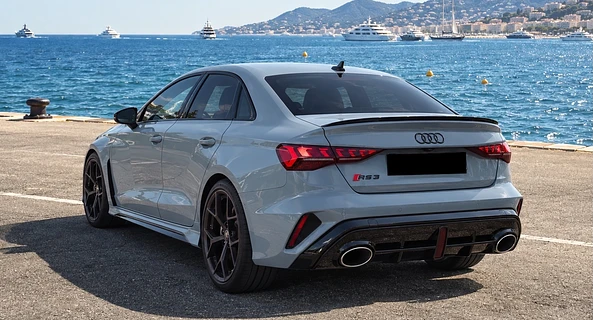 location-AUDI-Nice-roadstr