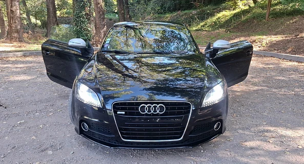 location-AUDI-Auribeau-sur-Siagne-roadstr
