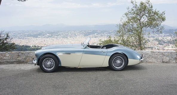 location-AUSTIN HEALEY-Nice-roadstr