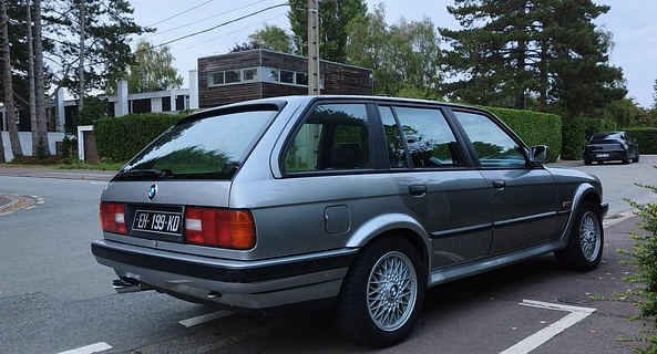location-BMW-Lambersart-roadstr