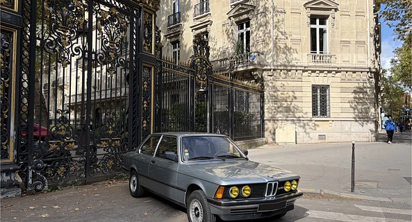 location-BMW-Levallois-Perret-roadstr