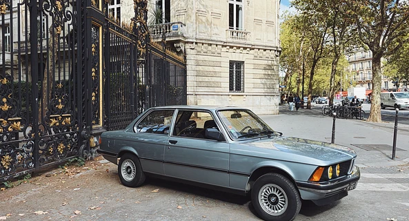 location-BMW-Levallois-Perret-roadstr