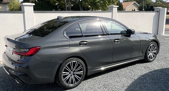 location-BMW-Libourne-roadstr