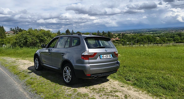 location-BMW-Lyon-roadstr