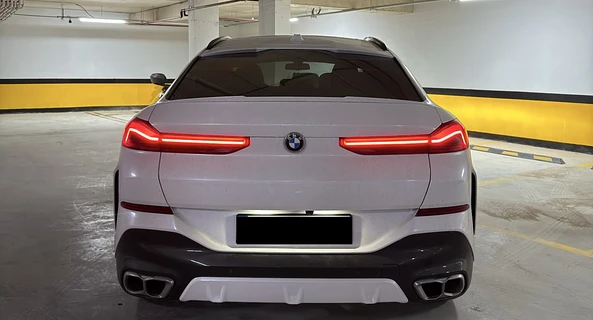 location-BMW-Pantin-roadstr