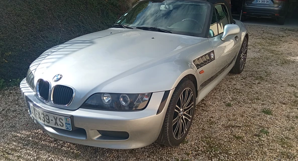 location-BMW-Flers-roadstr