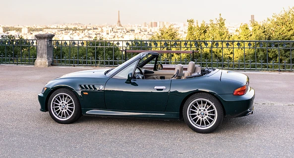 location-BMW-Puteaux-roadstr
