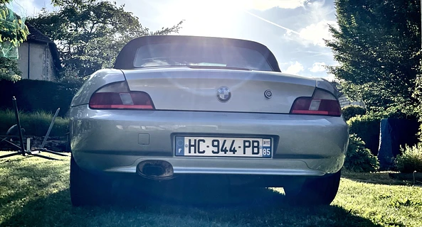 location-BMW-Vauréal-roadstr