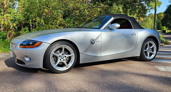 location-BMW-Puteaux-roadstr