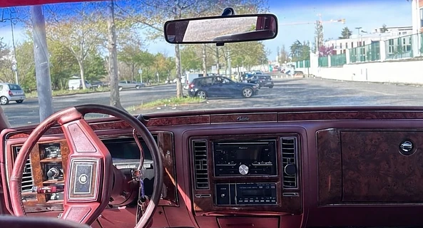 location-CADILLAC-Bron-roadstr