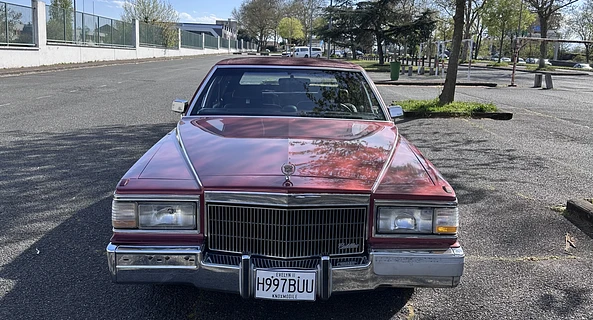 location-CADILLAC-Bron-roadstr