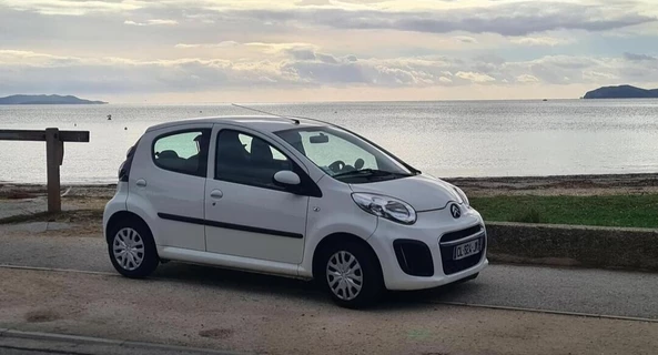 location-CITROEN-Hyères-roadstr
