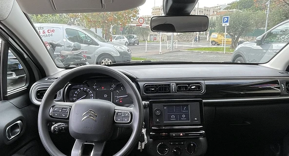 location-CITROEN-Antibes-roadstr