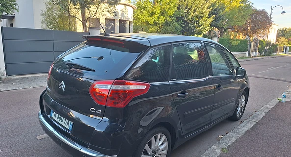 location-CITROEN-Fresnes-roadstr