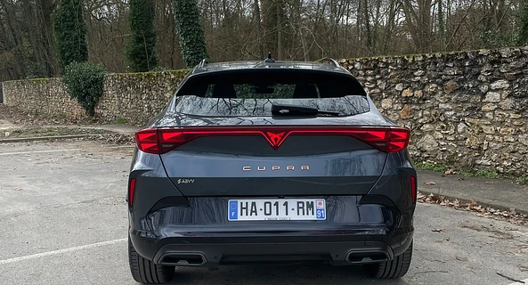 location-CUPRA-Paris-roadstr