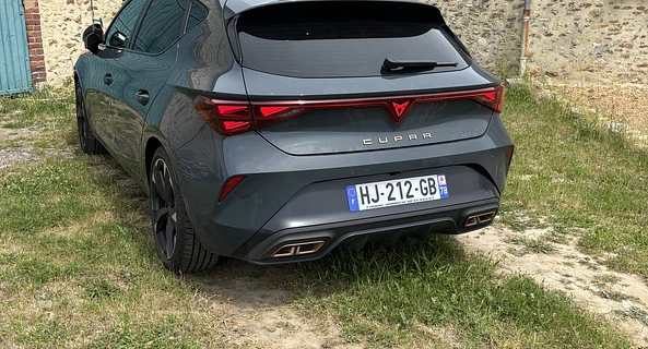 location-CUPRA-Orcemont-roadstr