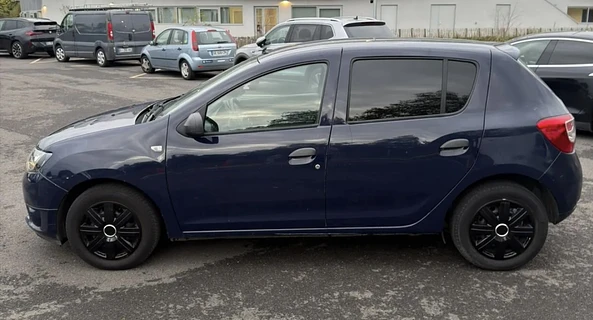 location-DACIA-Noisy-le-Grand-roadstr