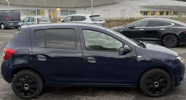location-DACIA-Noisy-le-Grand-roadstr