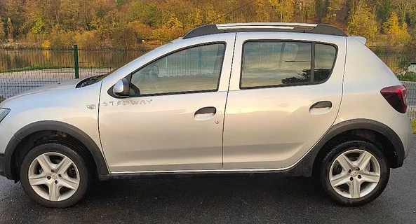 location-DACIA-Melun-roadstr