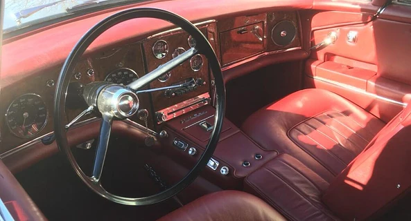 location-FACEL VEGA-Paris-roadstr