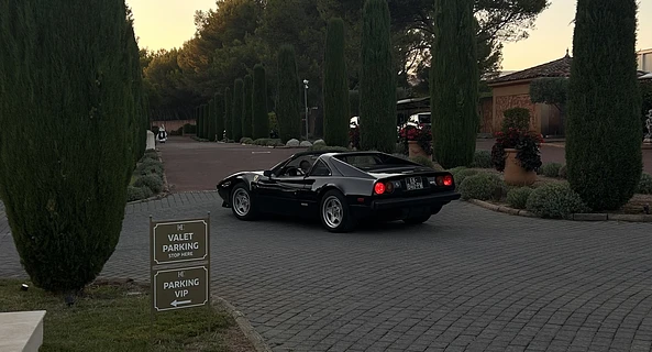 location-FERRARI-Grimaud-roadstr