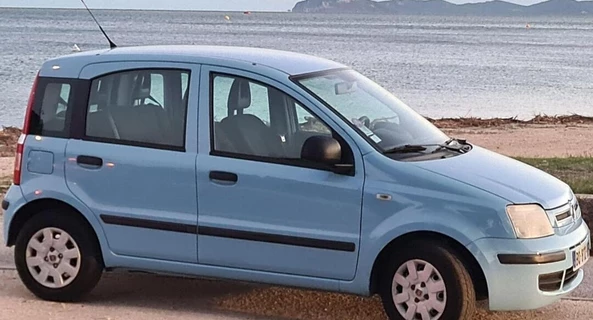 location-FIAT-Hyères-roadstr