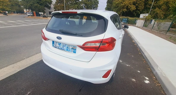 location-FORD-Saint-Paul-en-Born-roadstr