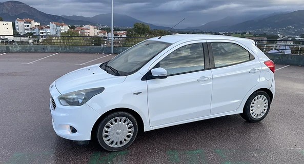 location-FORD-Ajaccio-roadstr