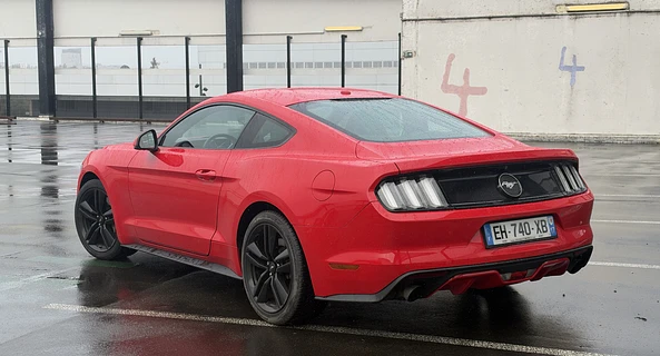 location-FORD-Angers-roadstr