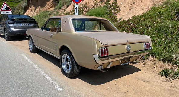 location-FORD-Ajaccio-roadstr
