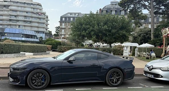 location-FORD-Brétigny-sur-Orge-roadstr