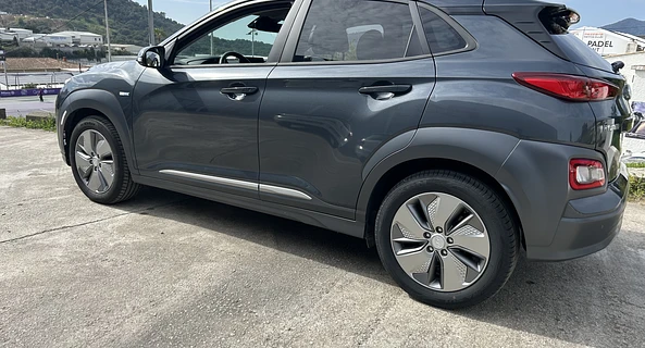 location-HYUNDAI-Ajaccio-roadstr