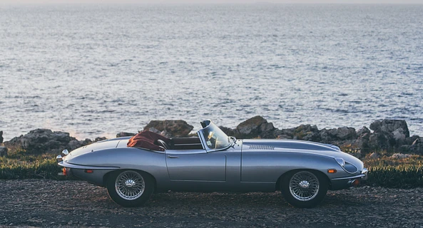 location-JAGUAR-Nice-roadstr