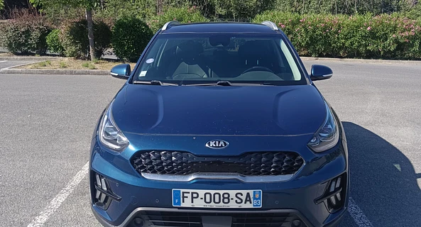 location-KIA-Fréjus-roadstr