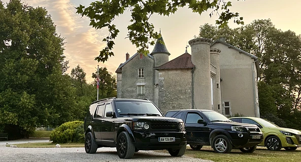location-LAND ROVER-Villeneuve-de-Berg-roadstr