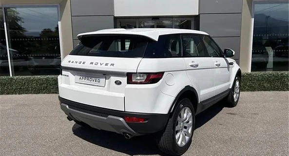 location-LAND ROVER-Aubervilliers-roadstr