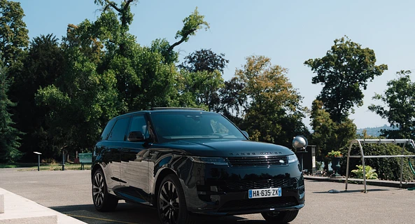 location-LAND ROVER-Carouge-roadstr