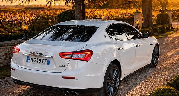 location-MASERATI-Bruges-roadstr