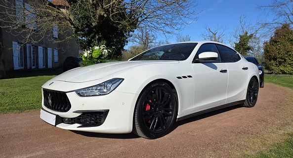 location-MASERATI-Montbrison-roadstr