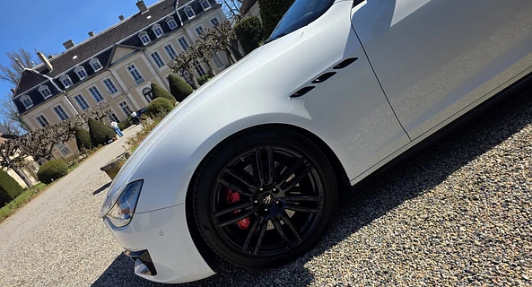 location-MASERATI-Montbrison-roadstr