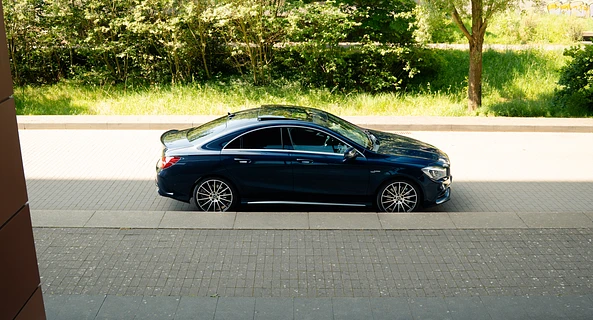 location-MERCEDES-BENZ-Langueux-roadstr