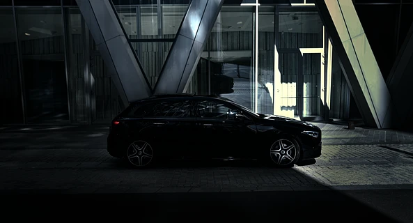 location-MERCEDES-BENZ-Courbevoie-roadstr